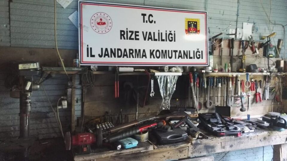 Rize'de kaçak silah atölyesine operasyon