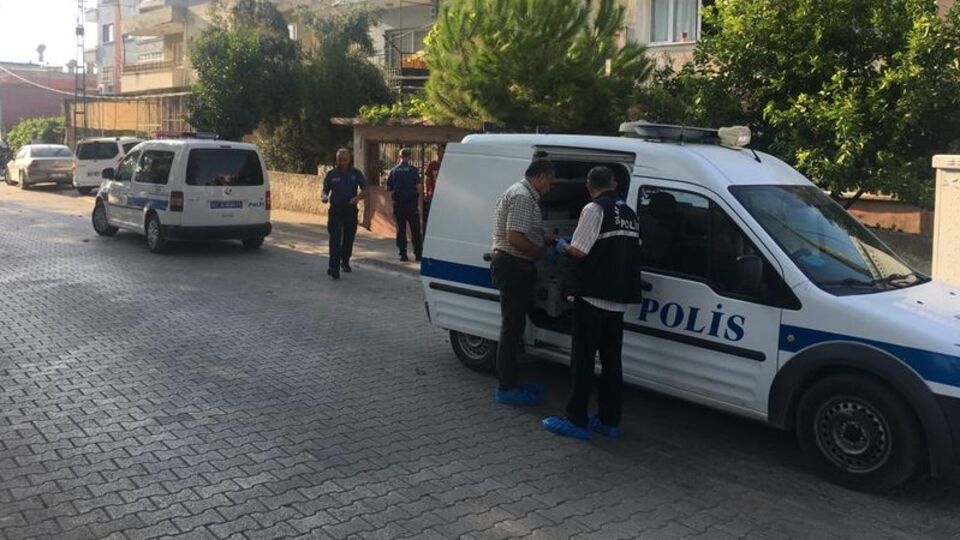 Tartıştığı eski karısını pompalı tüfekle öldürdü