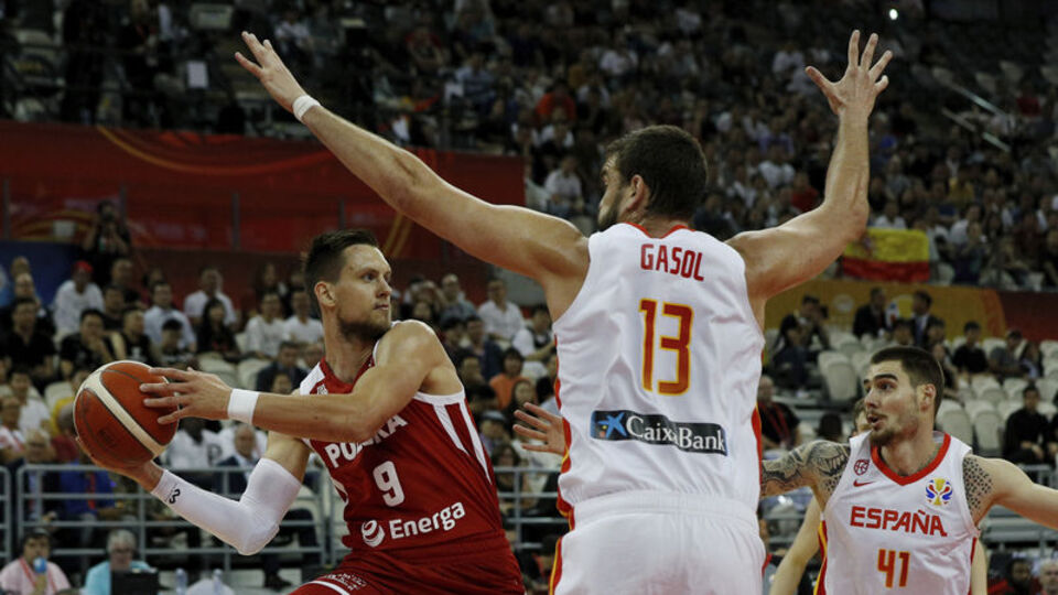 İspanya yarı finalde!