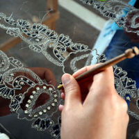 Evde abiye süsleme işi yaparak para kazanmak