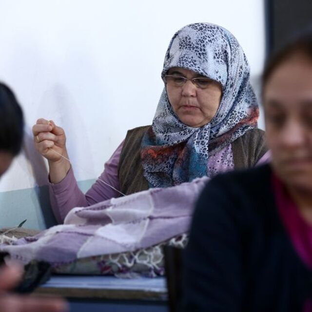 Evde bez katlama işi veren firmalar