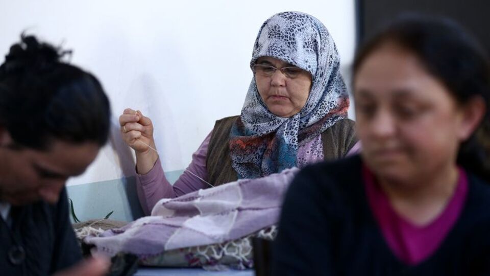 Evde bez katlama işi veren firmalar