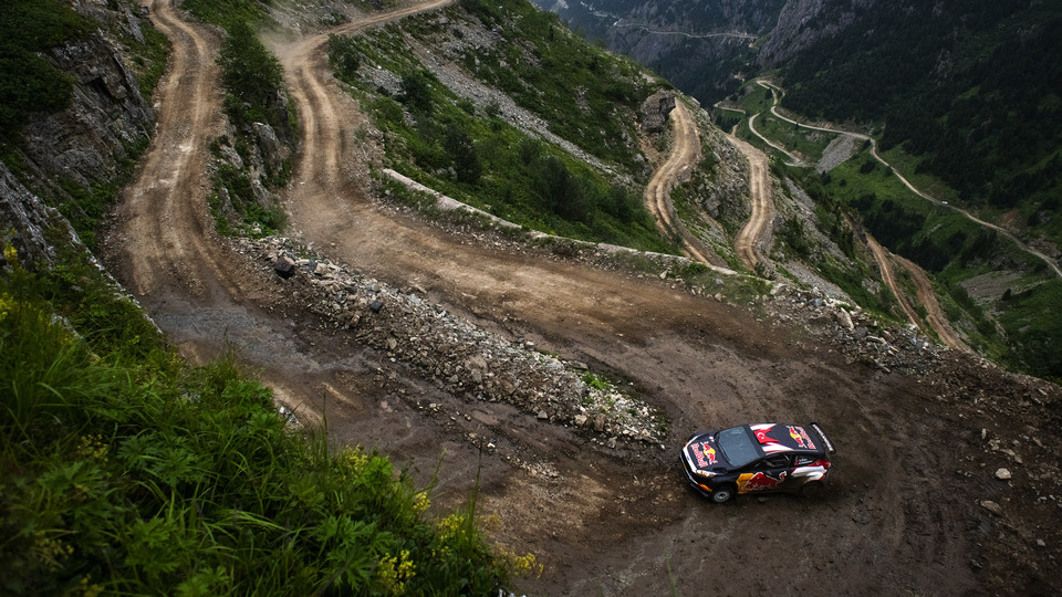 D915'teki meydan okuma nefes kesti!