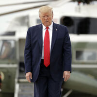 Trump'tan Taliban görüşmelerine ilişkin "ölü" yorumu