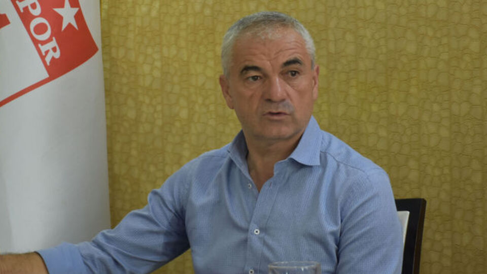 "VAR'daki hakemler maç yönetmemeli"