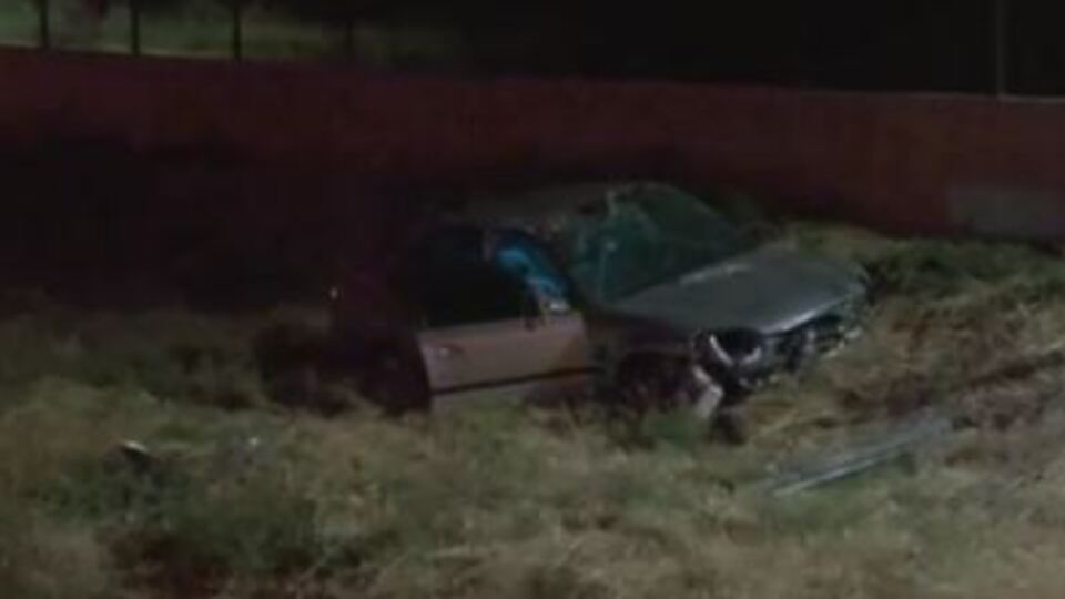 Otomobil şarampole uçtu: 1 ölü, 1 yaralı