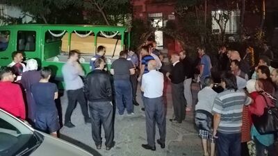 Sancaktepe'de vahşet! Şüpheli oğul aranıyor