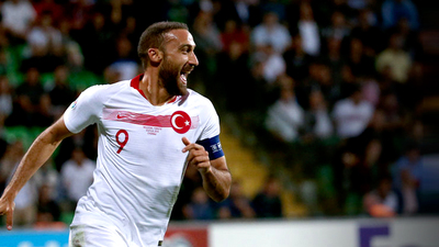 Cenk Tosun'dan anketlik performans