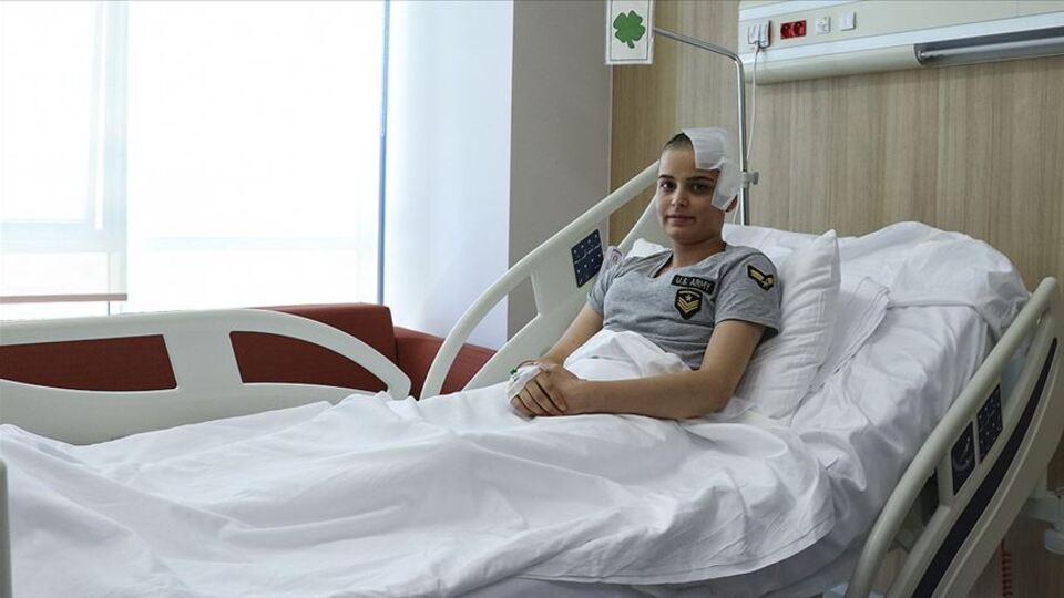 100 binde bir görülen hastalığı beyin baypasıyla yendi