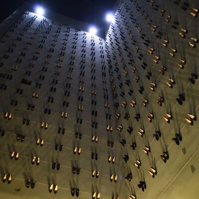 Yer: Kabataş! Öldürülen kadınlar için