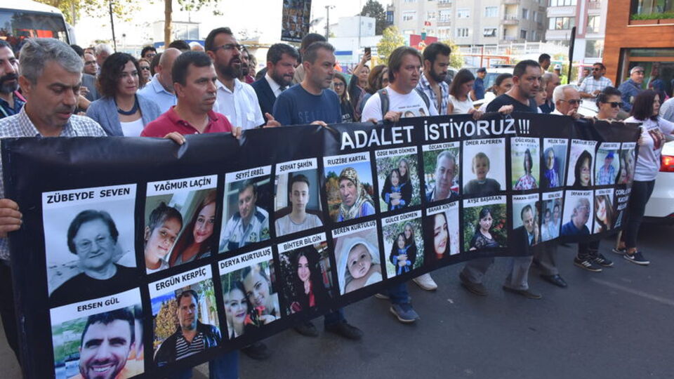 Facia gününü acılı aileler anlattı: 'Biz şu an yaşayan ölüleriz'