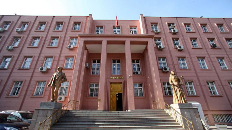 İşyerinde kavga eden tazminatsız işten atılır