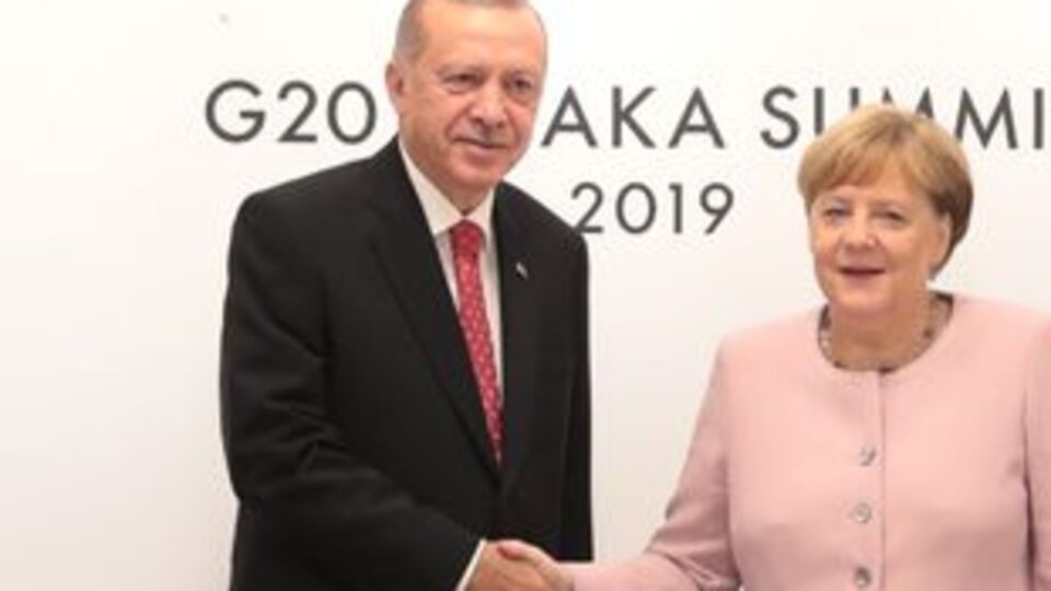 Cumhurbaşkanı Erdoğan, Merkel'le görüştü!