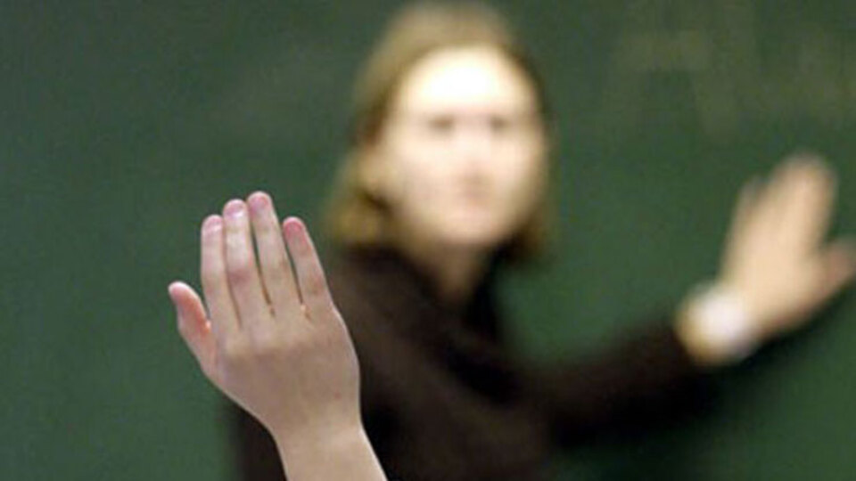 Alkollü olduğu iddia edilen öğretmen açığa alındı