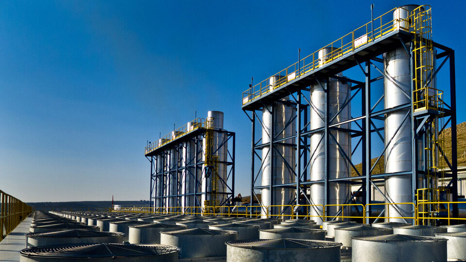 Cengiz Holding'in iki santrali Özbekistan yolcusu