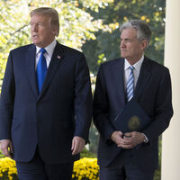 Trump: Fed faizi sıfıra düşürmeli