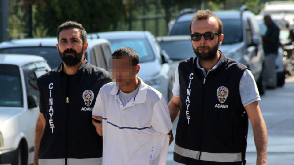 Bağımlı genç dehşeti! Ablasını bıçakladı