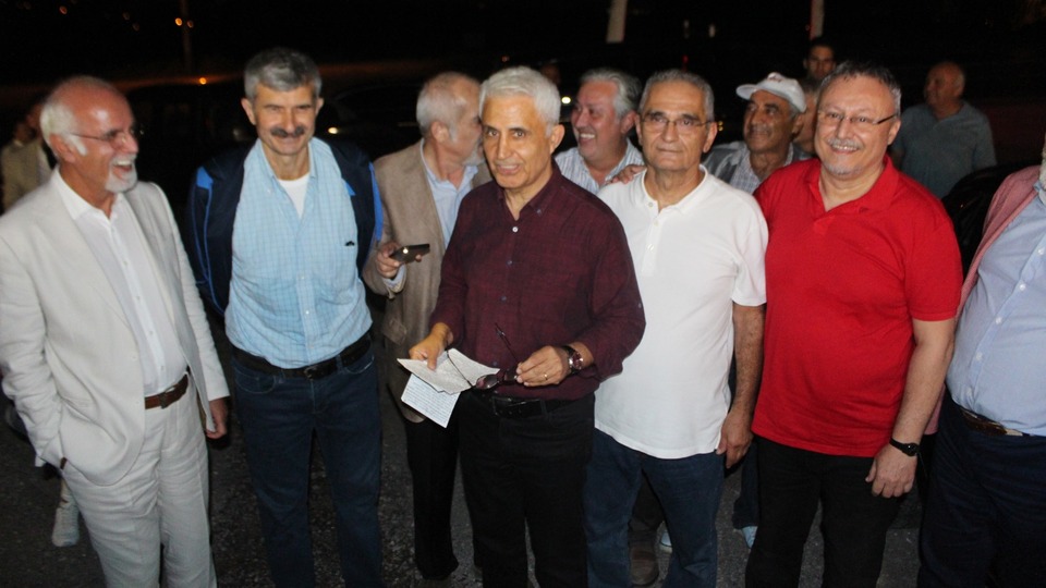 Cumhuriyet yazarları serbest