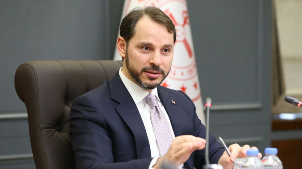 'Yılı pozitif büyümeyle kapatacağız'