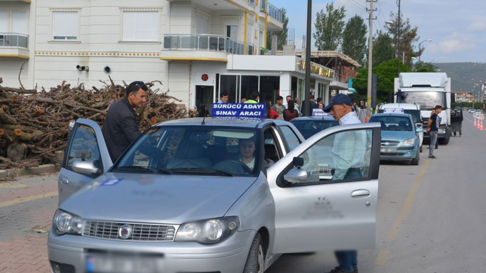 Sürücü kurslarına yeni düzenleme