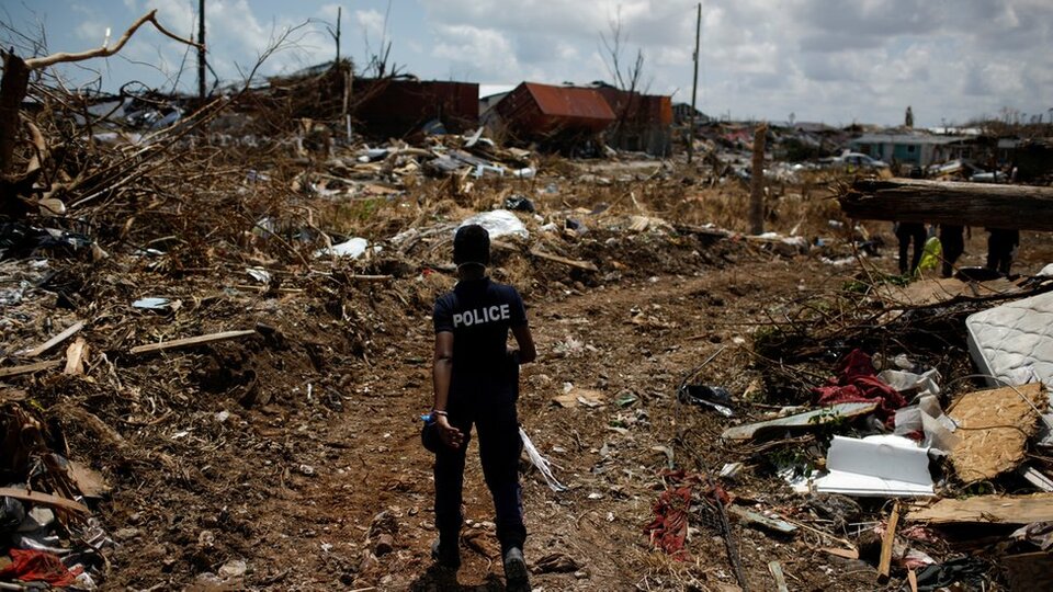 Dorian Kasırgası: Bahamalar'da 2,500 kişiye ulaşılamıyor