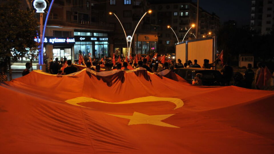 Mardin'de 'Diyarbakır anneleri'ne destek yürüyüşü