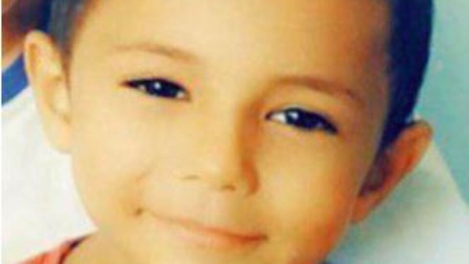 Zırhlı polis aracının çarptığı Efe can verdi!