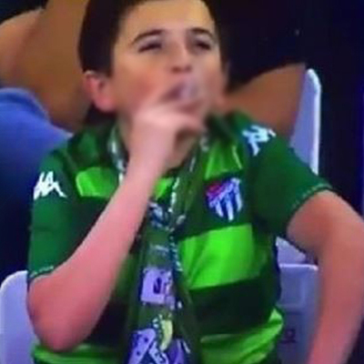 Olay adam, İngiltere'de haber oldu