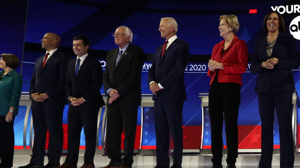 ABD'de 10 Demokrat aday canlı yayında kozlarını paylaştı