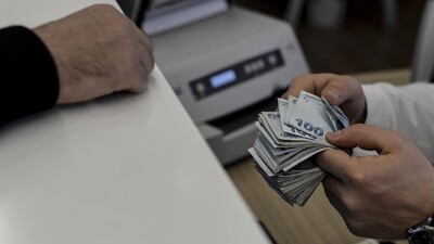 Bankalar birer birer faiz indiriyor