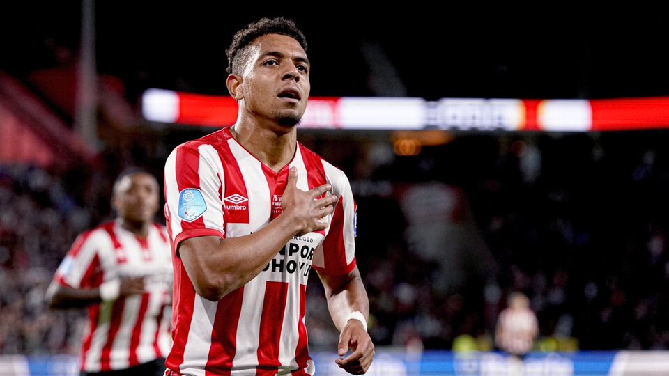 Donyell Malen coştu! 5 gol...