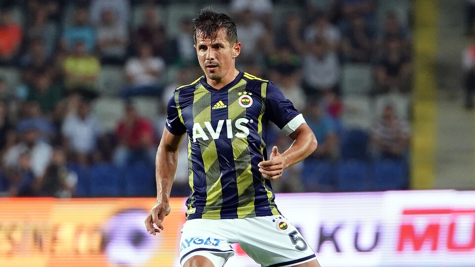 Emre Belözoğlu, Alanya'da yok!