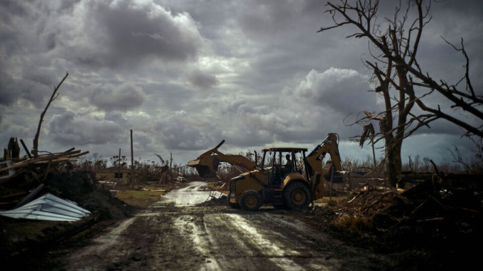 Atlas Okyanusu'nda Humberto Kasırgası tehdidi