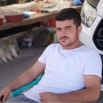 Akılalmaz! Sadece kavgayı ayırmak istedi!