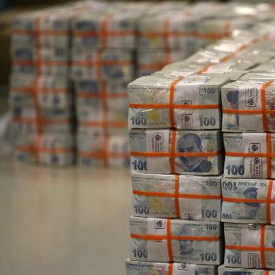 Bütçe ağustos ayında da fazla verdi