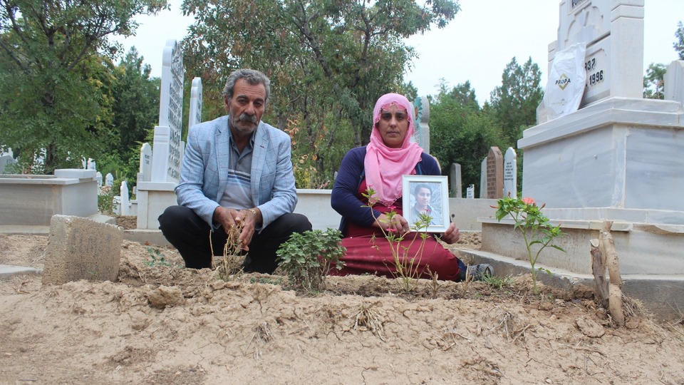 Mezarı da hazır, gelinliği de! Gözü yaşlı anne böyle haykırdı