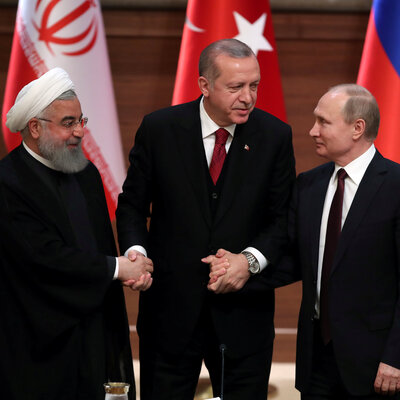 Erdoğan, Ruhani ve Putin'le görüştü!