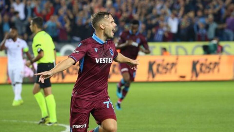 Trabzon'un savunmadaki golcüsü Novak