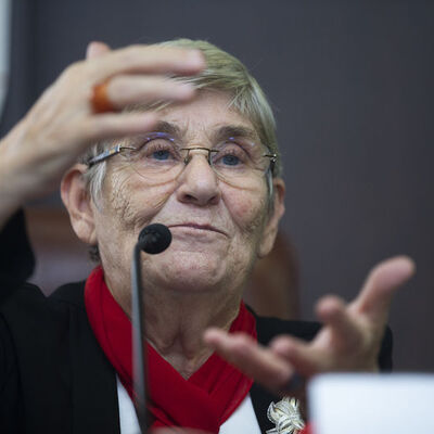 Karatay'dan bir öneri daha! Turpa sürüp yiyin...