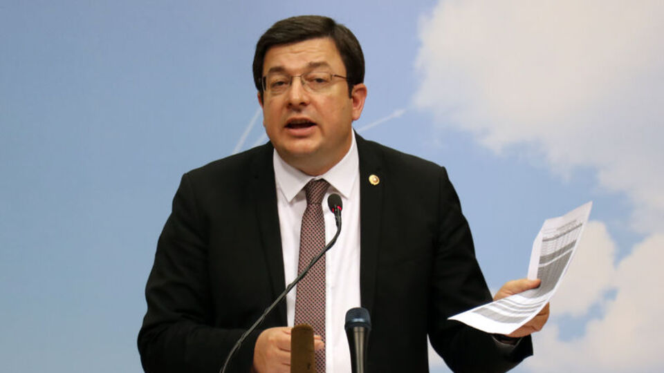 CHP o yönetmelikleri gözden geçirecek