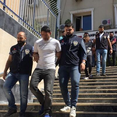 'Kukuli' çete neden gülüyor!