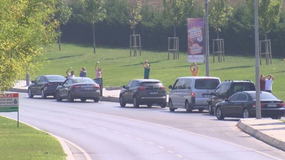 İstanbul trafiğinde sıra dışı anlar!