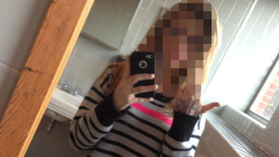 Otopside kahreden olay! Kıyafetlerinin içinden çıktı