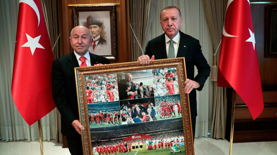 Cumhurbaşkanı Erdoğan, Özdemir'i kabul etti