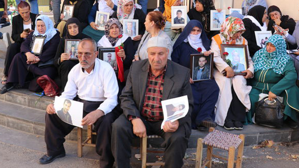İran'dan da 5 aile geldi! "PJAK oğlumuzu kaçırdı"