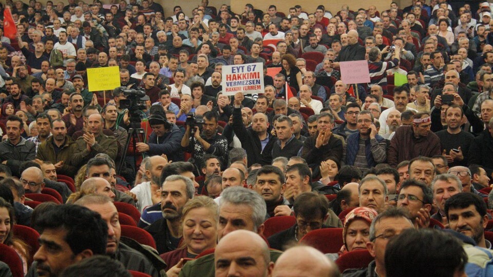 EYT Emeklilikte Yaşa Takılanlar son durum