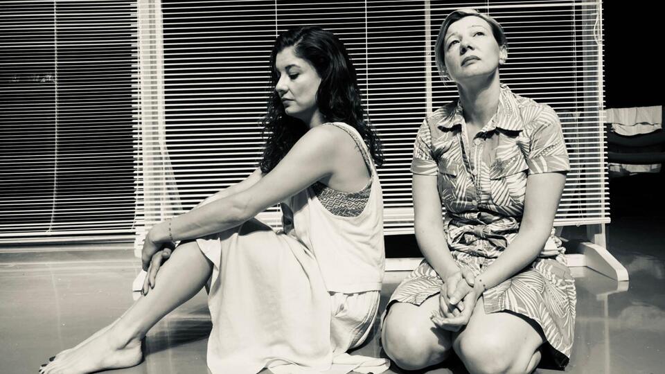 'Topuklu Terlik Süt Yapar' DasDas'ta