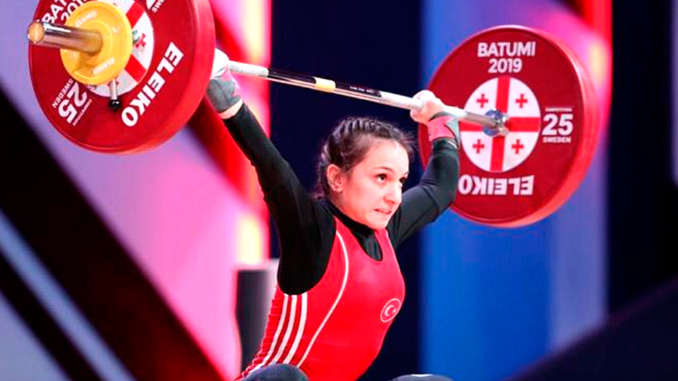 Şaziye Erdoğan'dan çifte şampiyonluk!