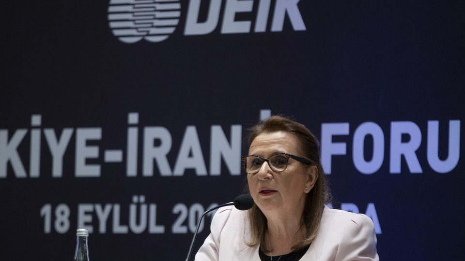 "İran ile ticaret hacmini yeniden ivmelendirmeye kararlıyız"