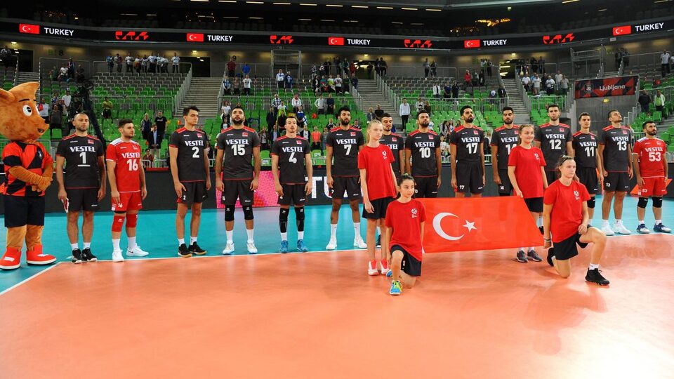 Filede Milliler, İtalya ile eşleşti